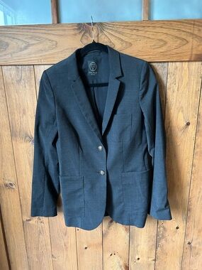 Talula Black Single-Breasted Two-Button Blazer